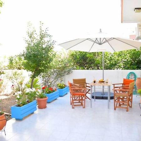 Marble Cool 2-Bedroom Down Town Yard House كيساموس المظهر الخارجي الصورة